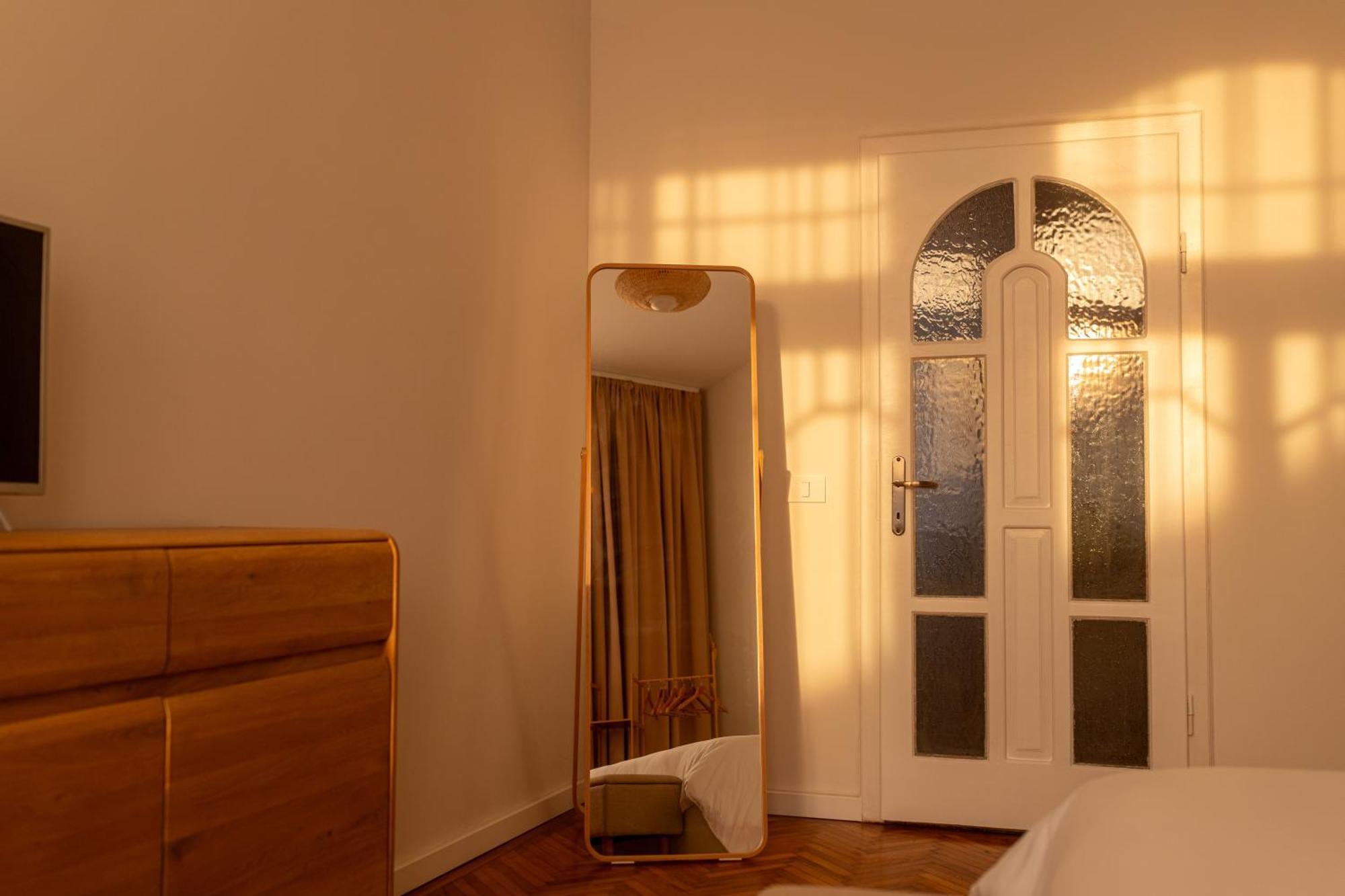Bleyer Haus Central Apartment Oradea Eksteriør billede